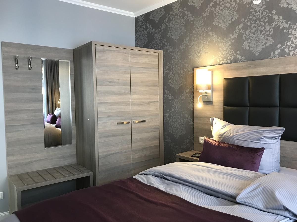 Apartmenthaus Burgenheimat In Rhens Bei Koblenz Eksteriør bilde